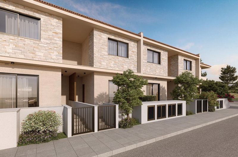 Property photo 1 of 18 Front Of Townhouses