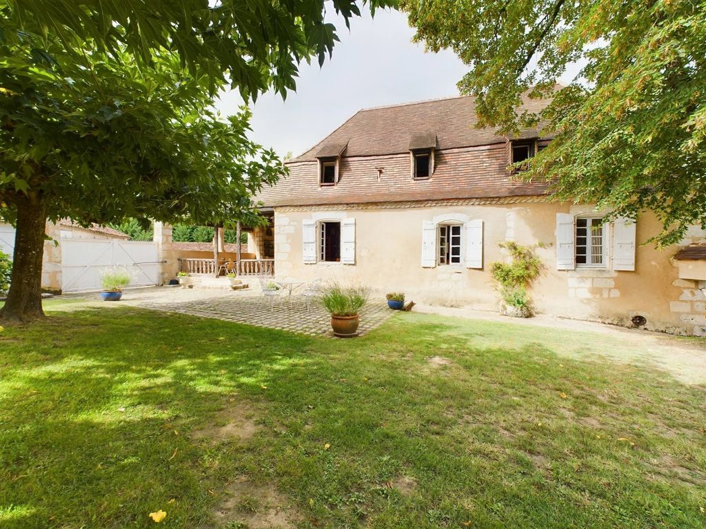 Property photo 2 of 15 2Fbe7c9342115Ac7c005d6c2Ed02B97d_5c5267791d_1920-Original