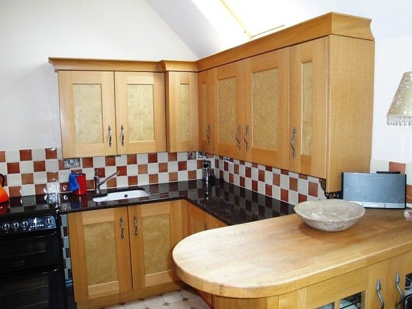 Property photo 2 of 9 Kitchen