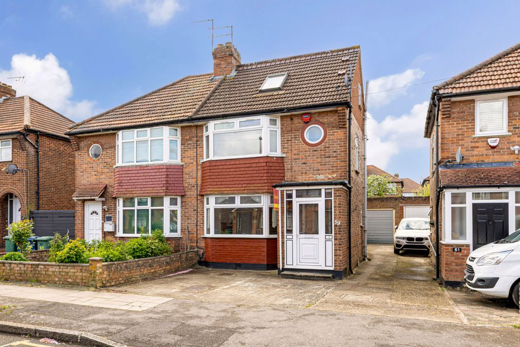 Property photo 1 of 24