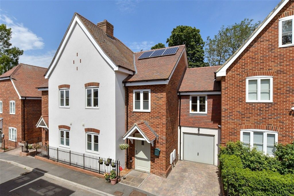 Property photo 1 of 16 External (Web)