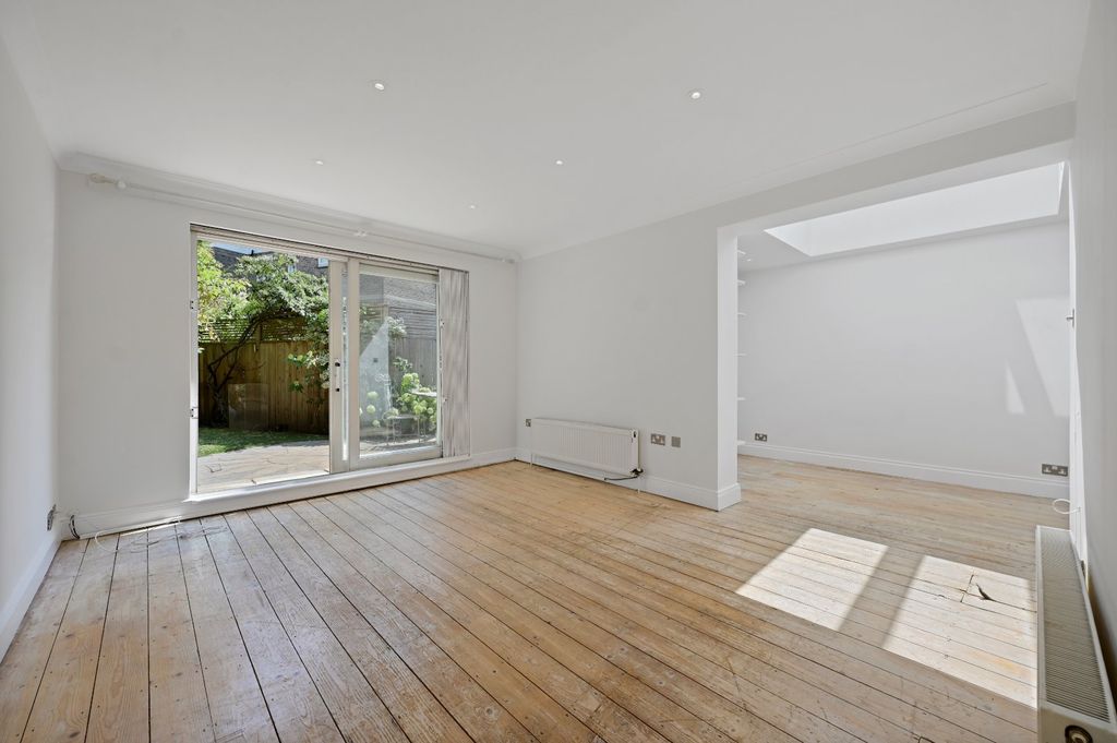 Property photo 2 of 10 Reception Room