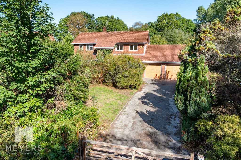 Property photo 1 of 23