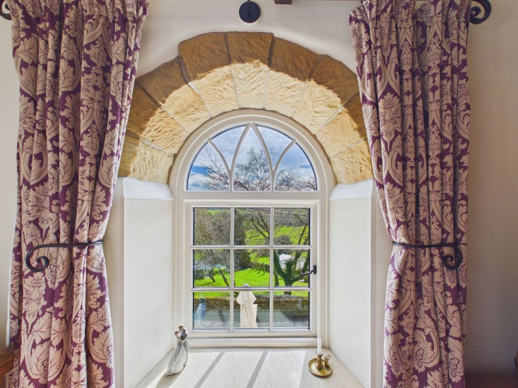 Property photo 3 of 30