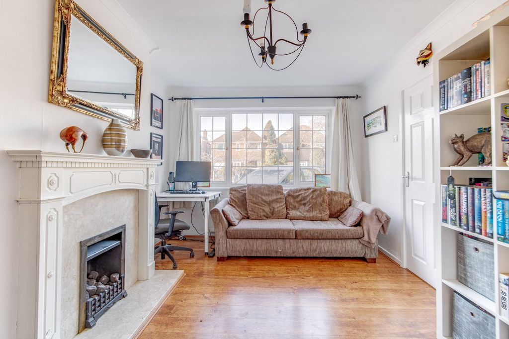 Property photo 3 of 22 Picture No. 21