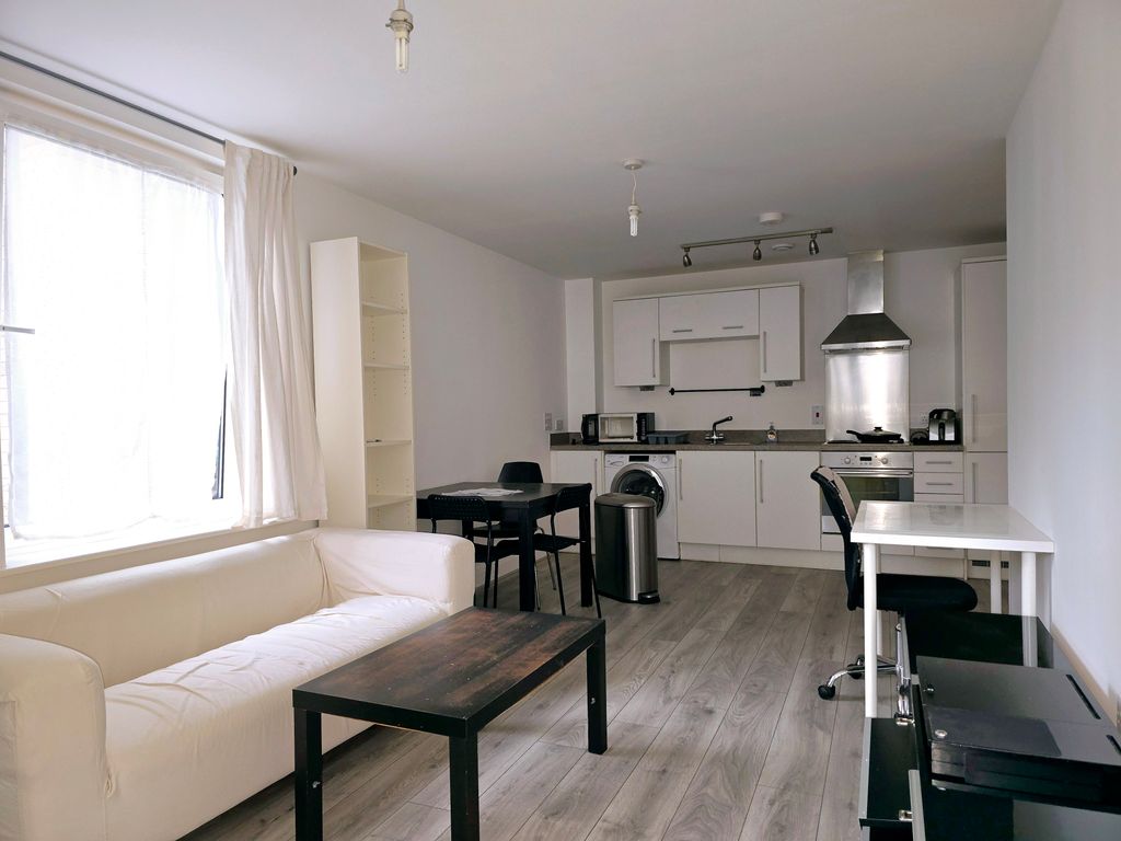 Property photo 3 of 9