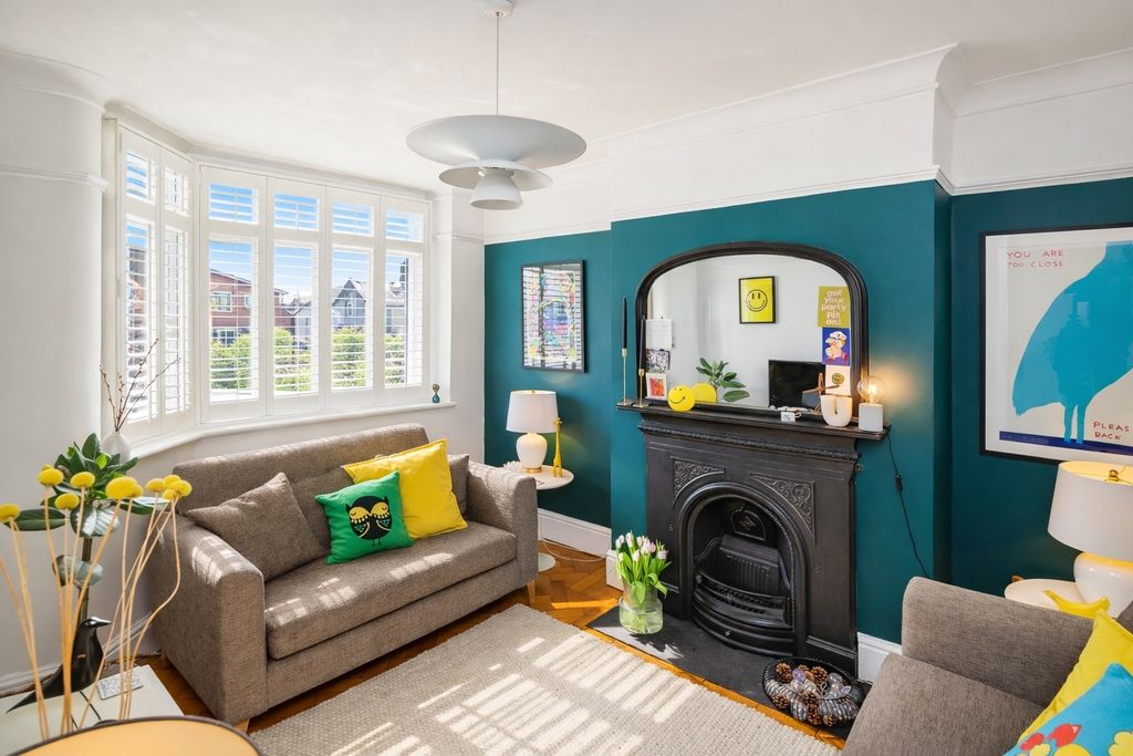 Property photo 3 of 12 Picture No. 16