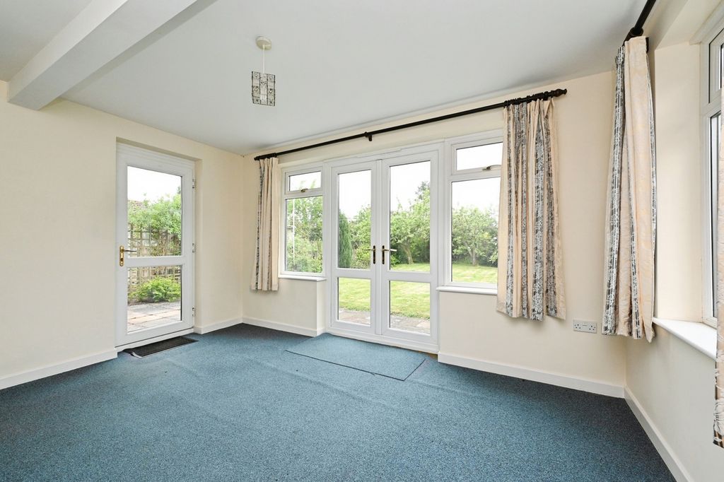 Property photo 3 of 17 Photo