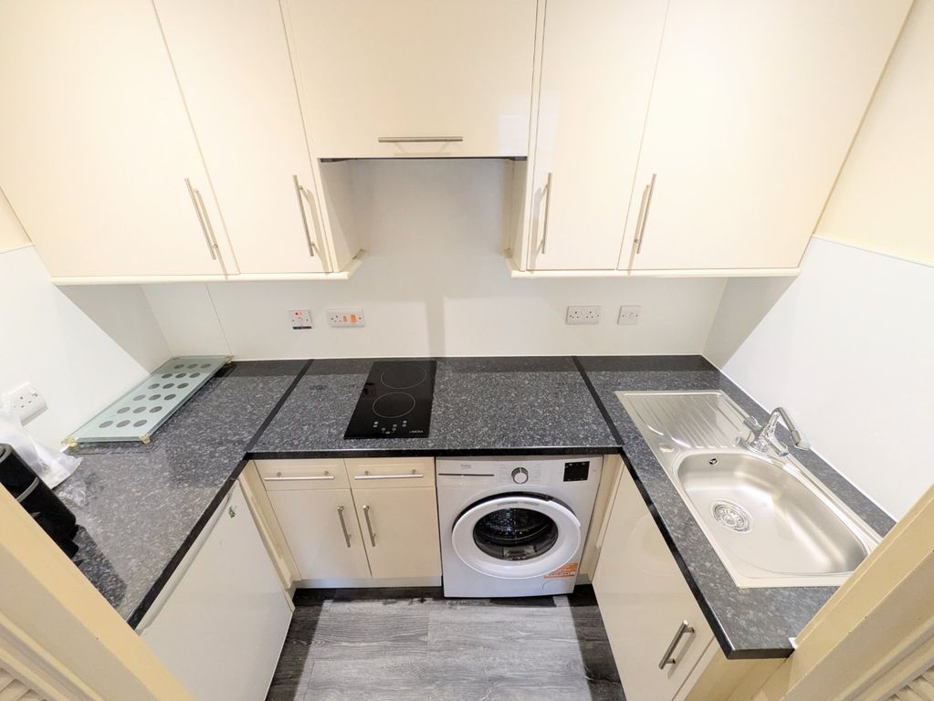 Property photo 3 of 6 Photo 3