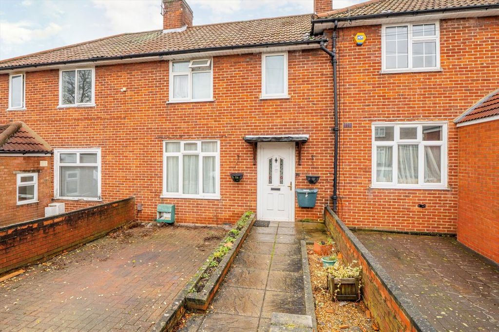 Property photo 1 of 6