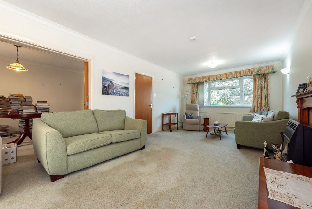 Property photo 3 of 22