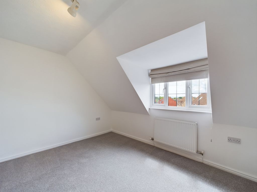 Property photo 2 of 6 Cam01740G0-Pr0064-Still003