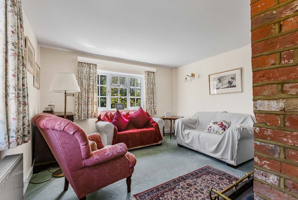 Property photo 3 of 17