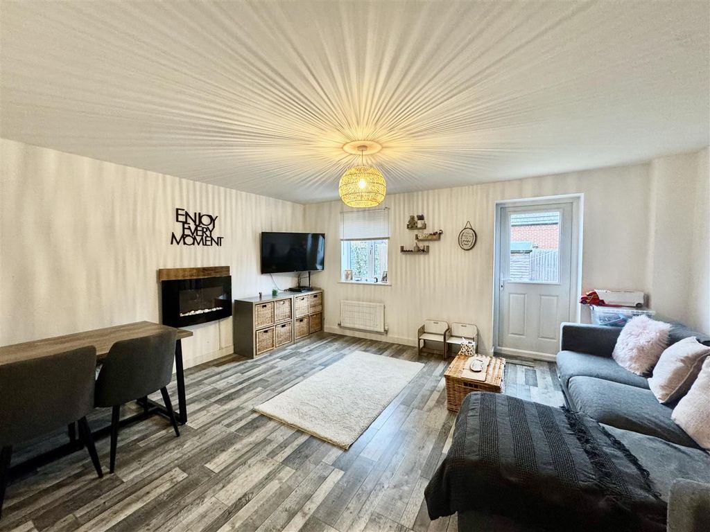 Property photo 2 of 12 Img_1739.Jpeg