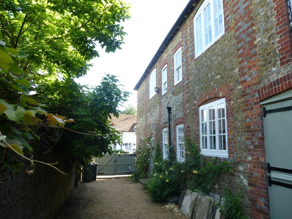 Property photo 2 of 17 Side View.Jpg