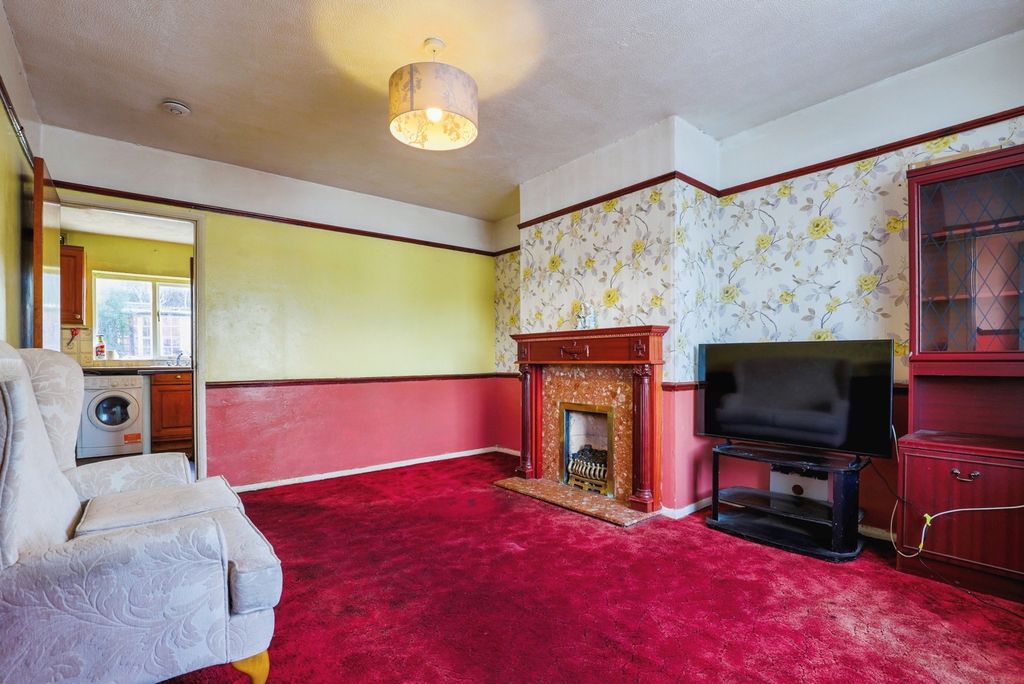 Property photo 2 of 11 Pbox-Img.Jpg