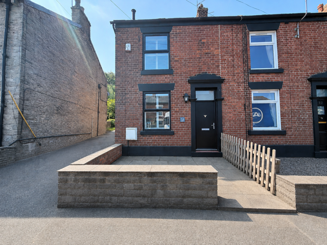 Property photo 1 of 8