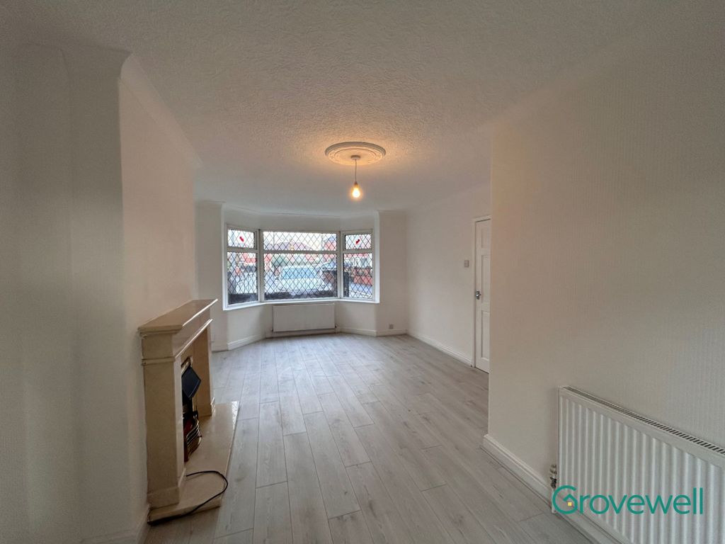 Property photo 2 of 26