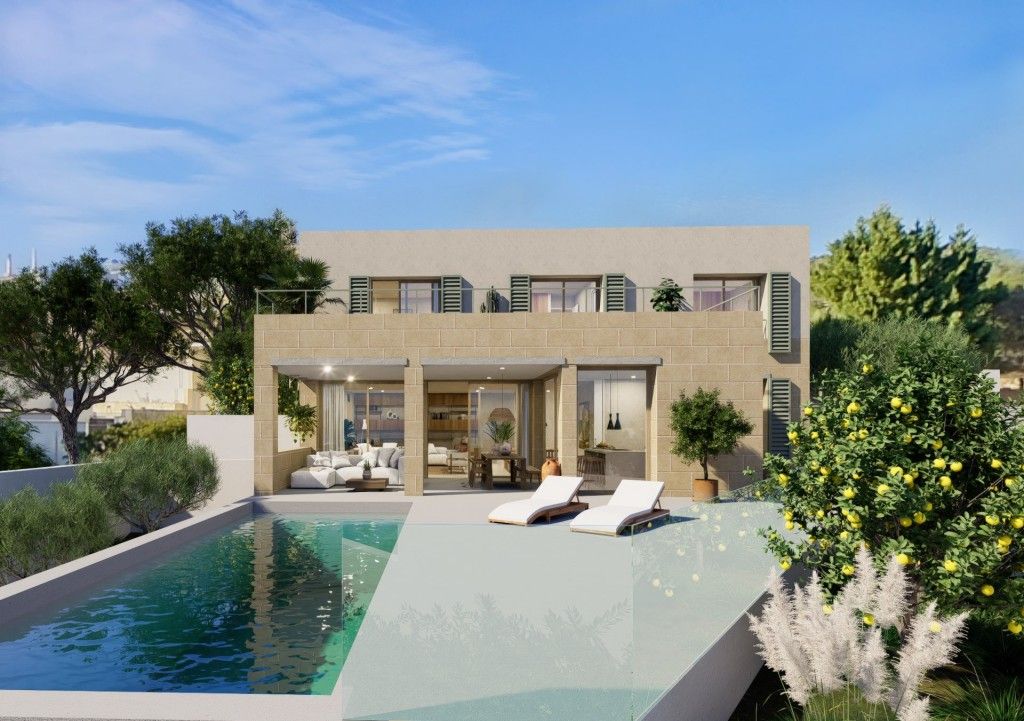 Property photo 1 of 20 Exterior And Pool (1)