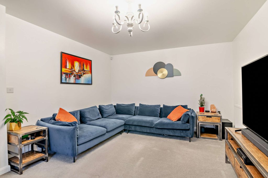 Property photo 3 of 15 Living Room