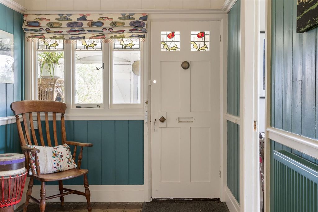 Property photo 3 of 22