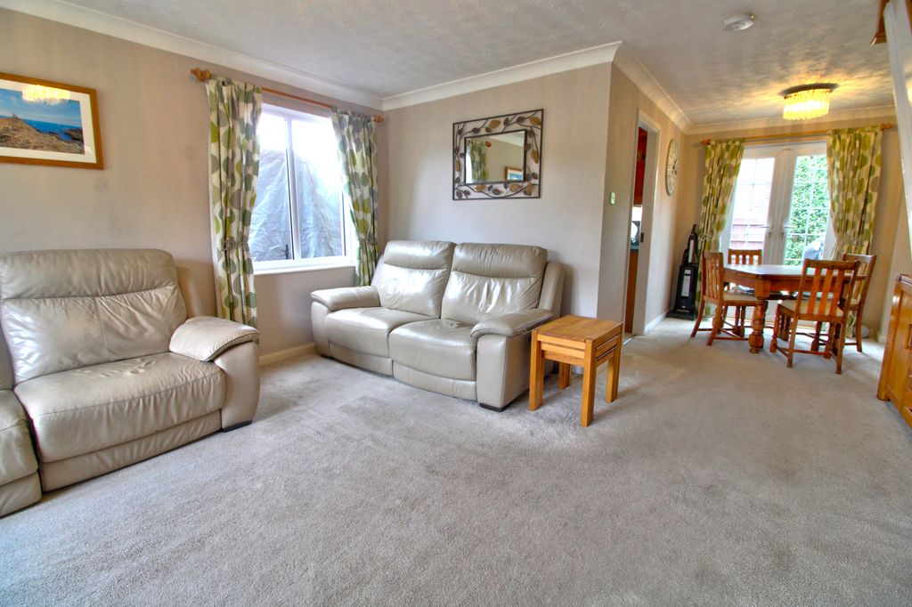 Property photo 3 of 12 Photo #3