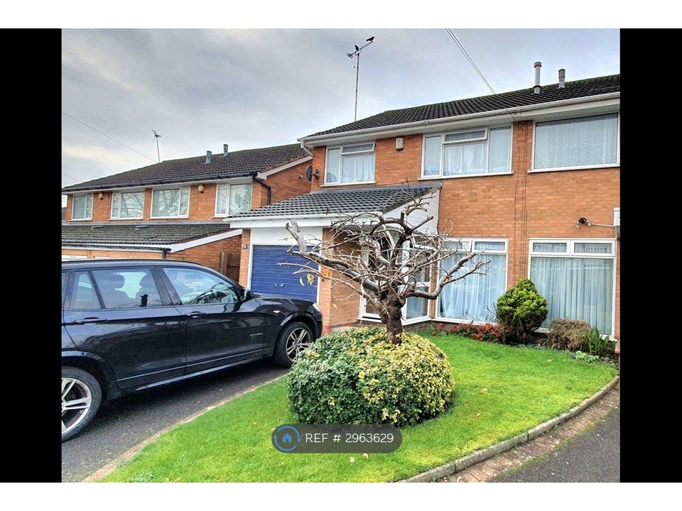 Property photo 1 of 18 3 Bed Family Home