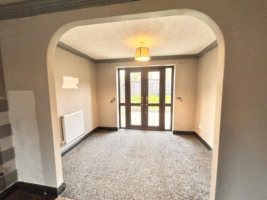 Property photo 2 of 17 Dining Room.Jpg