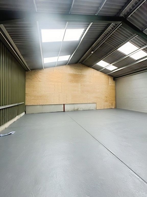 Property photo 3 of 3