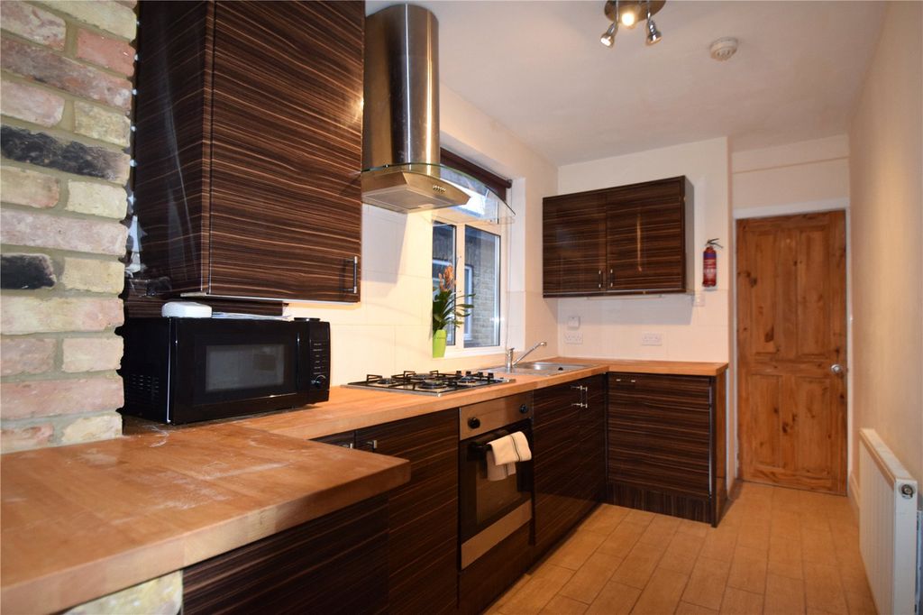 Property photo 3 of 7 Picture No. 07