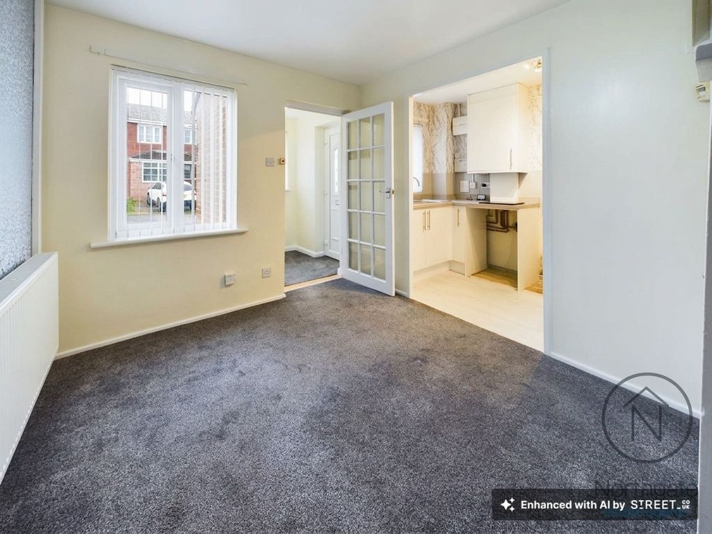 Property photo 3 of 9