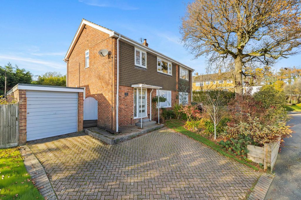 Property photo 1 of 20