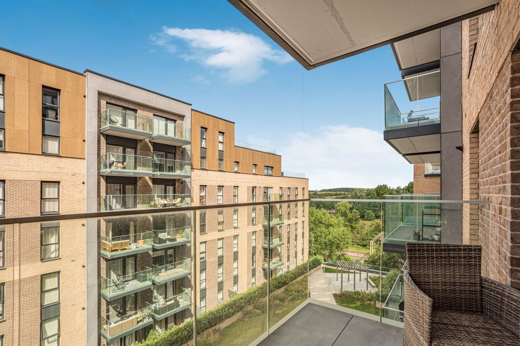 Additional image 6 of 2 bed flat for saleGodfrey House, Harlow CM20