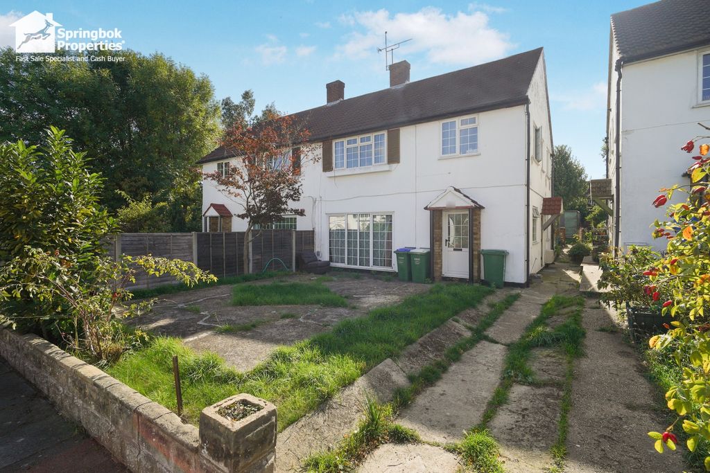 Property photo 1 of 14 Front View