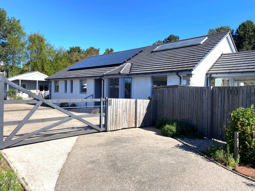 Property photo 1 of 27