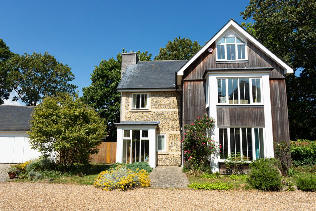 Property photo 1 of 19 Picture 1