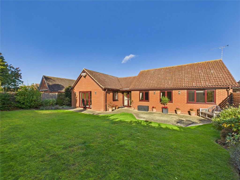 Property photo 2 of 20 Picture No. 64