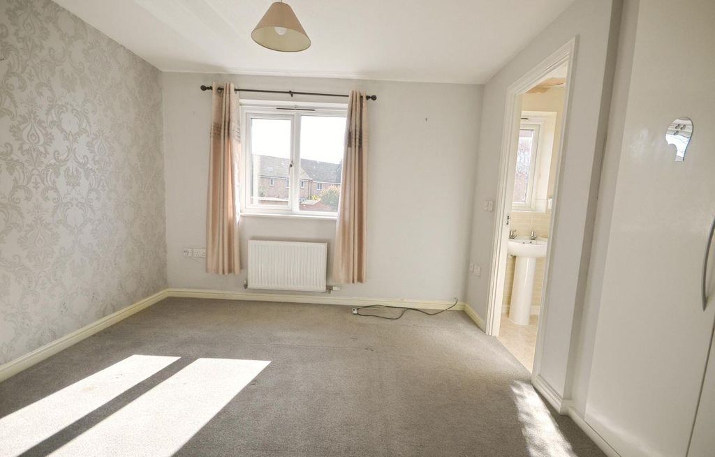 Property photo 3 of 10 H.Jpg