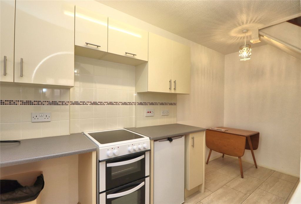 Property photo 3 of 9 Picture No. 07