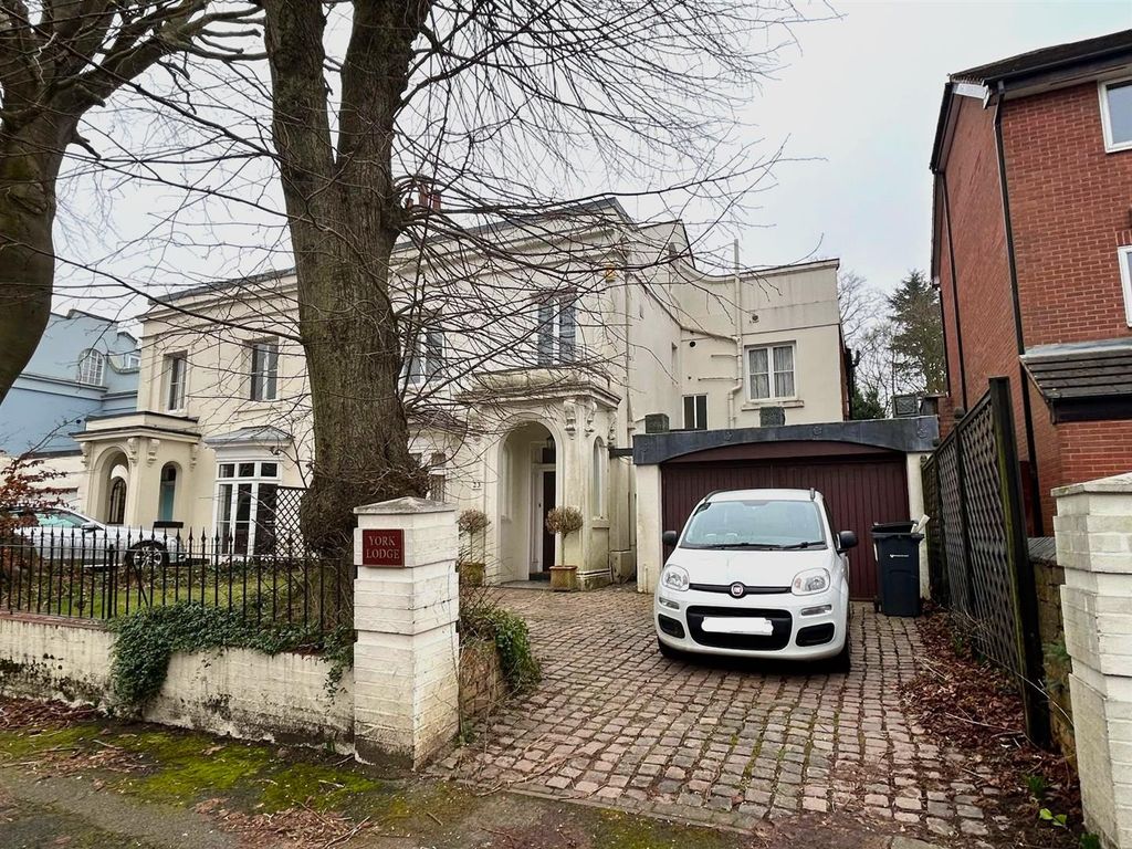 Property photo 1 of 10 473181999_1169308204541997_1775052691247071320_N.J