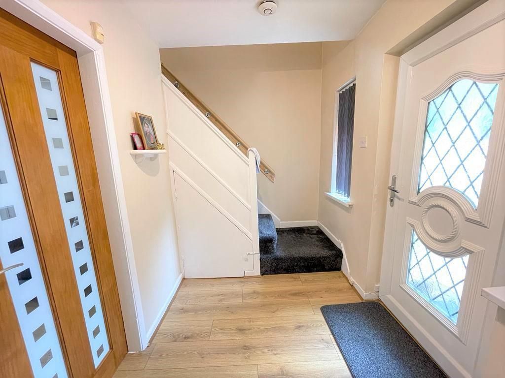 Property photo 2 of 23