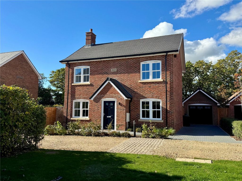 Property photo 1 of 19 Picture No. 01