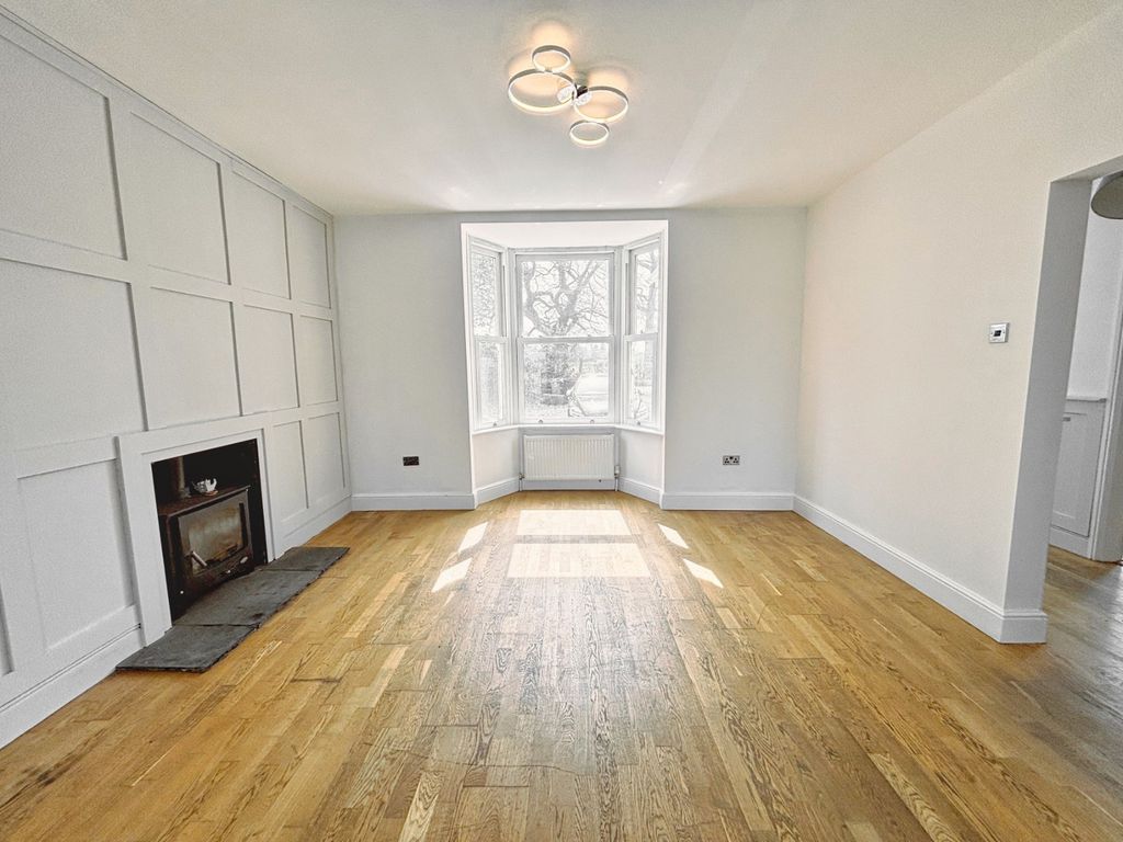 Property photo 2 of 14 Picture No. 37