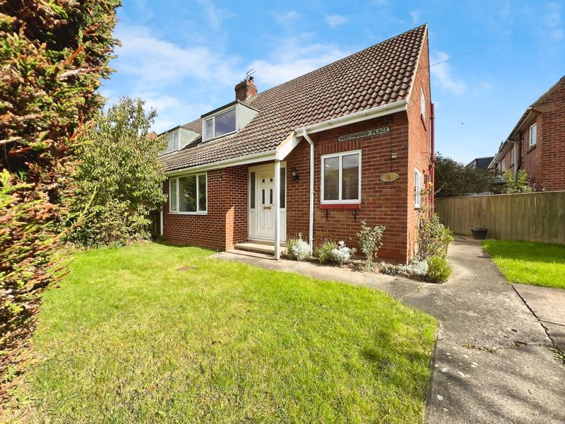 Property photo 1 of 14 Photo 8