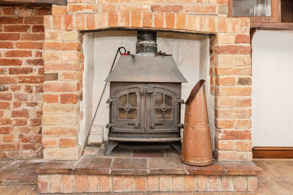 Property photo 2 of 13