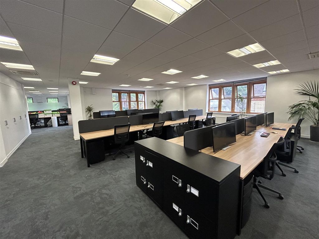 Property photo 2 of 4 St Giles Fit Out.Jpg
