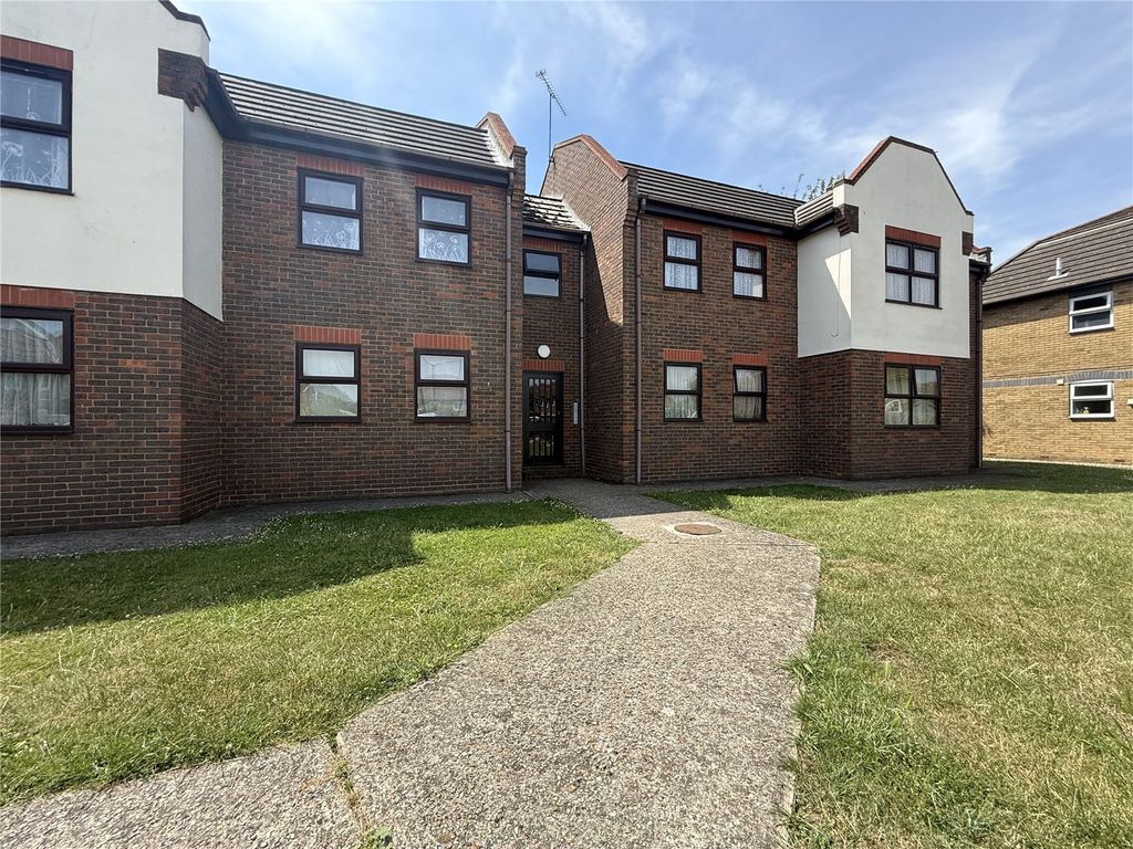 Property photo 1 of 8 Picture No. 06