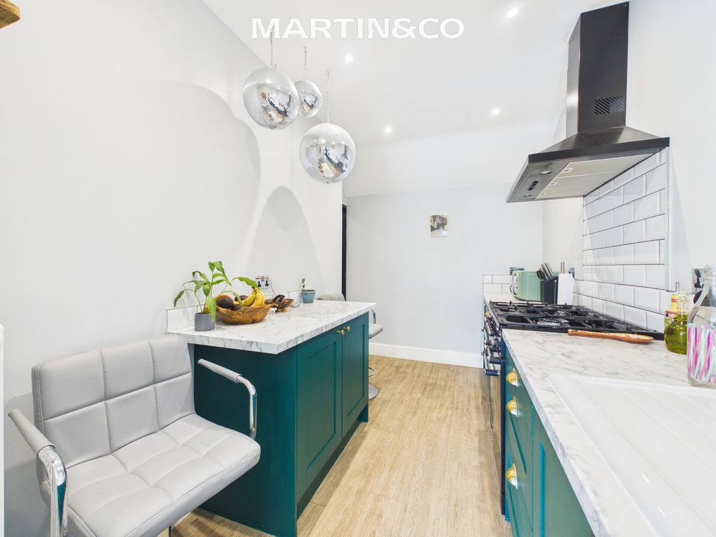 Property photo 3 of 24