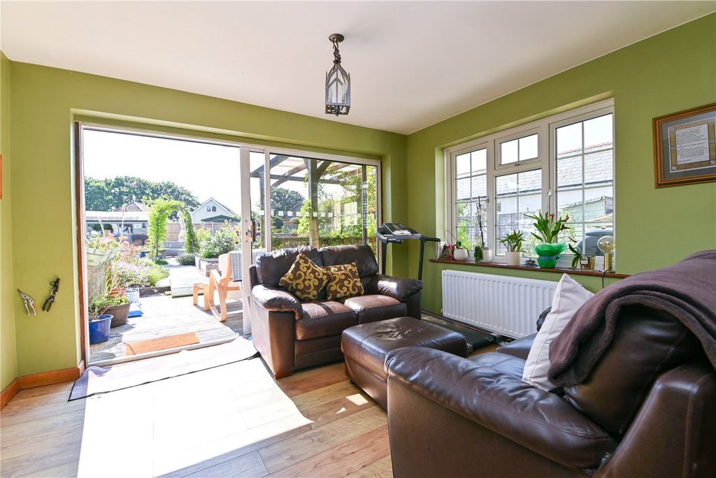 Property photo 2 of 24 Picture No. 60