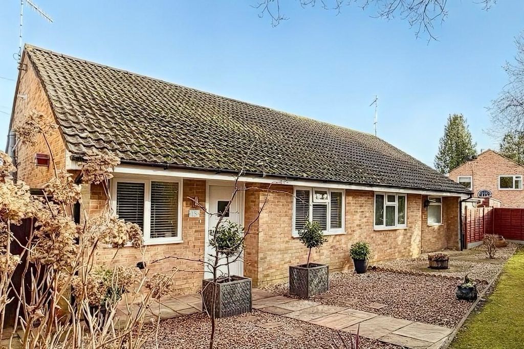 Property photo 1 of 26 Badger Way, Verwood